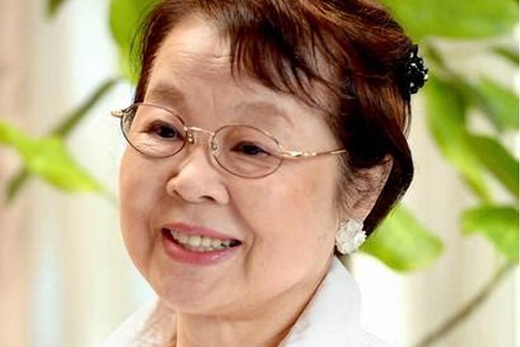梦见被猫咬到手是什么预兆？