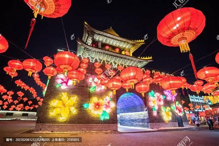大年初五扫墓可以吗 扫墓放鞭炮的讲究