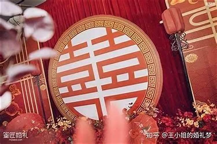 夫妻都是本命年应该注意什么