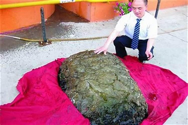 2025年拜太岁的正确方法和步骤