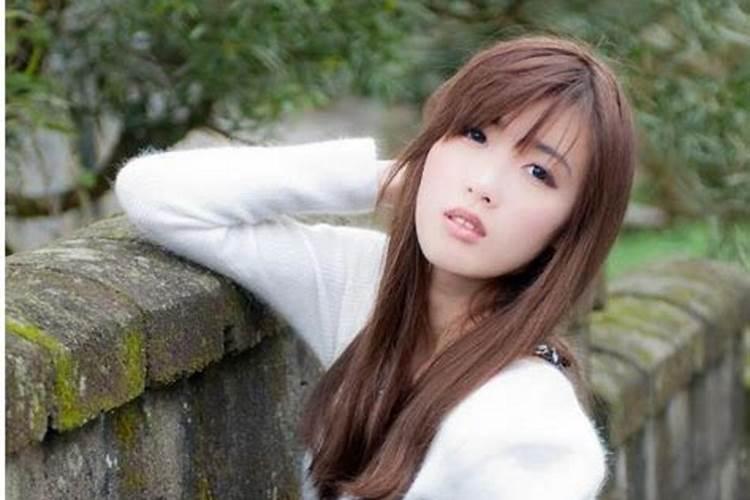 梦见死去的叔叔是什么意思