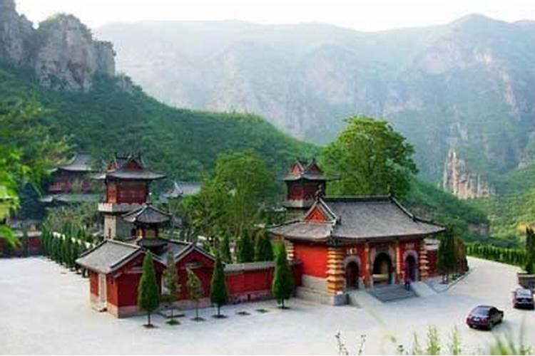 梦见我要出远门,可以每次都赶不上车,有什么寓意啊？