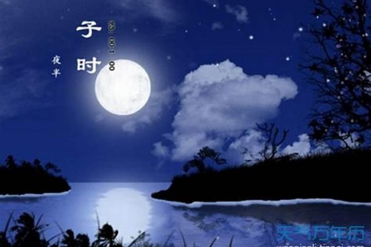 89年的农历3月的男蛇怎么样 属蛇的几点出生最好
