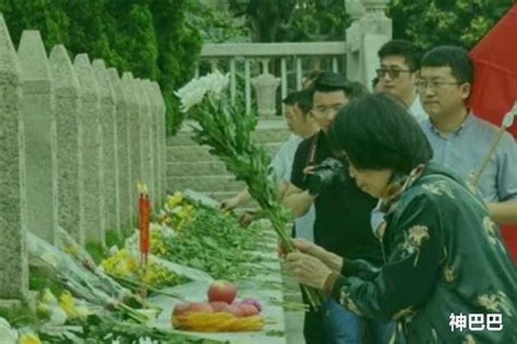 拜佛后的水果可以取走吗？