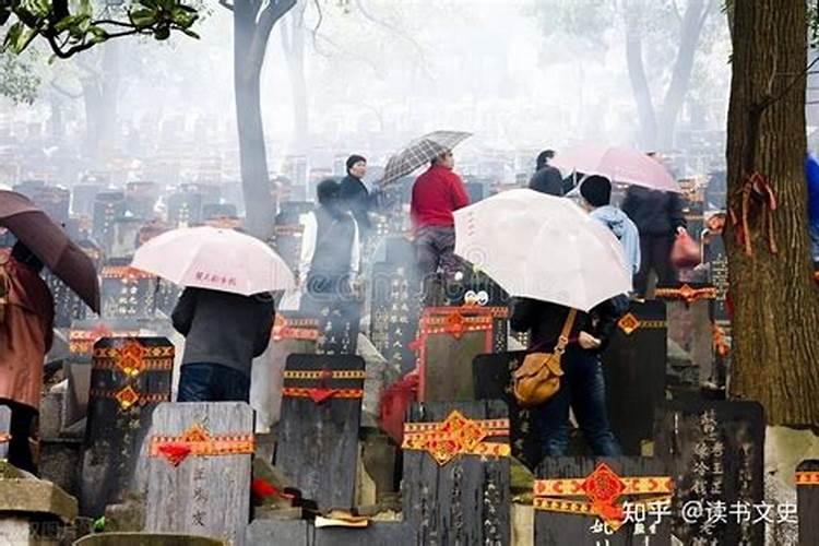 七月十五上坟禁忌