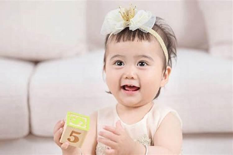 梦见老婆生别人的儿子