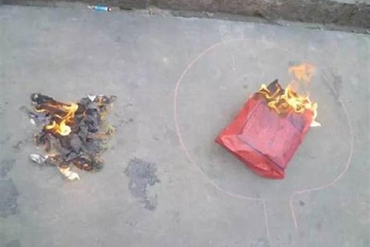 十月初一上坟不让烧纸钱前天晚上在自己家院子里烧纸钱行吗？