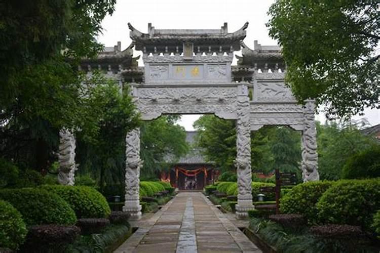 刑太岁官非是什么意思,属兔刑太岁官非