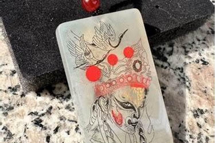 童子命能戴吉祥物吗