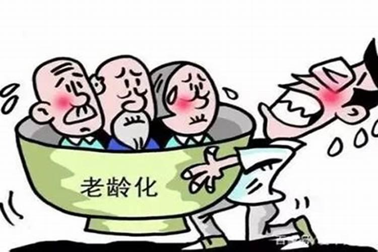 77年属蛇男2025年的运势和婚姻状况