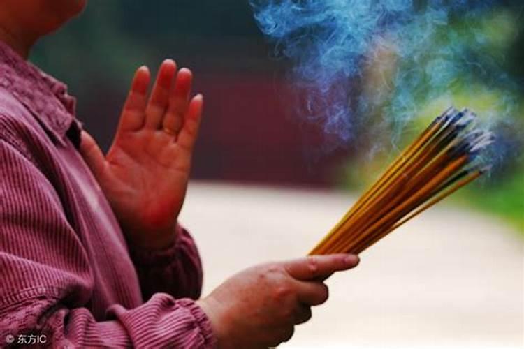 冬天腊月二十八早晨出生不久太阳出来应该是什么时辰