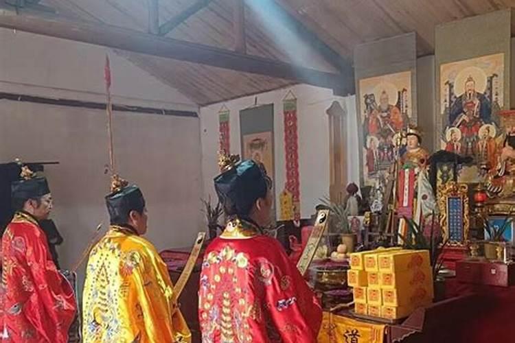 哪个寺庙能换童身和替身？