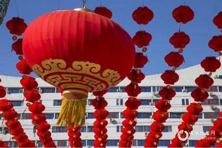 正月十五给逝去的亲人送灯怎么送