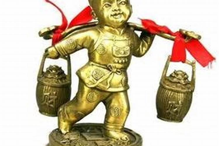72年属鼠女2025年的运程和每月运势