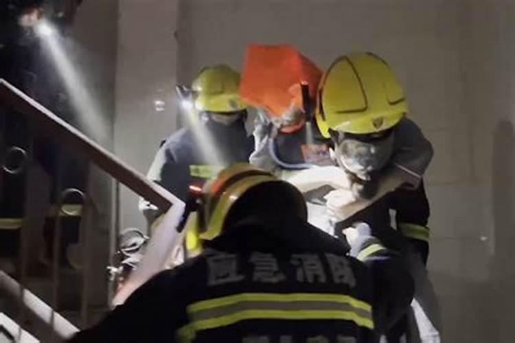梦见亲人被车撞了是什么预兆