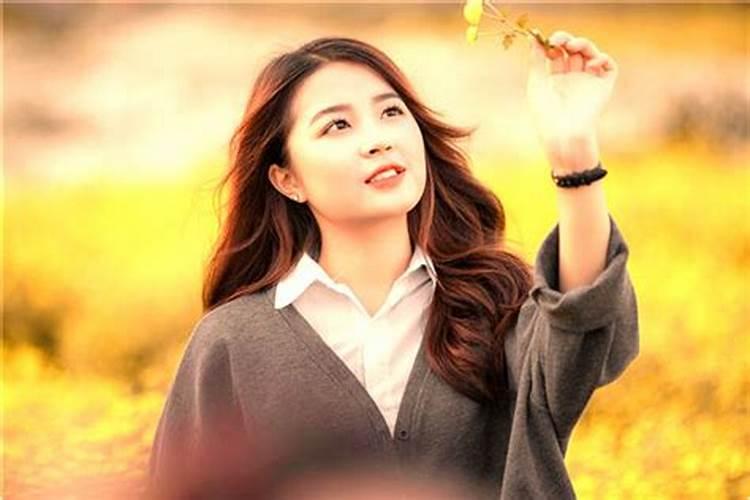 1990年属马女2025年运势如何