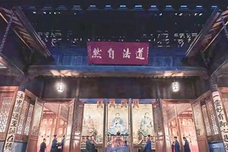 属马2025蛇年犯太岁吗