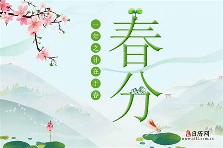 梦见亲人坟头裂开棺材全部露在外面是吉