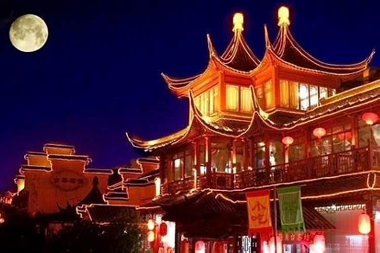过年吃饺子是早上包还是晚上包？