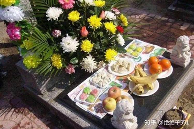 怎样去寺庙为去世亲人祈福