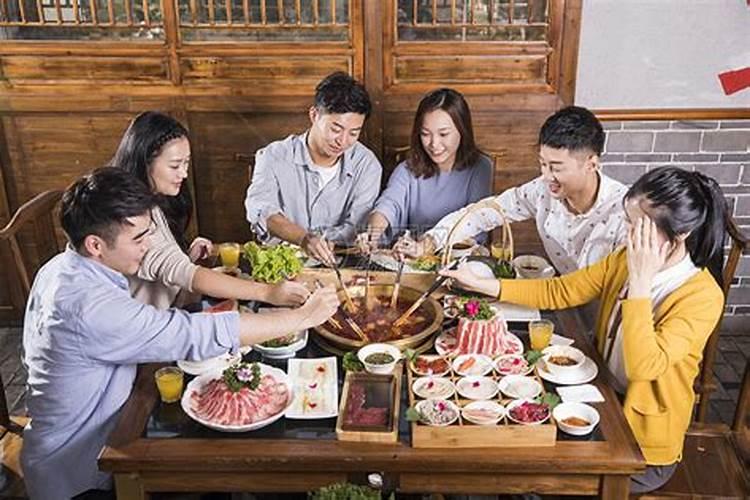 今年几月几号过年