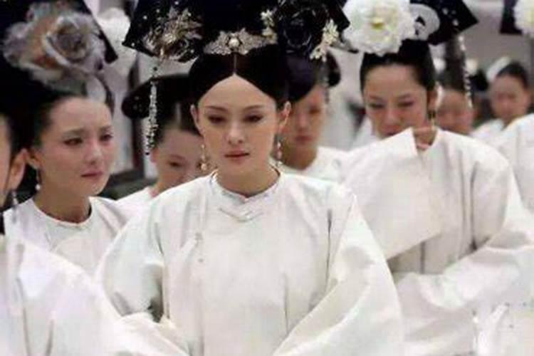 梦见自己披麻戴孝是什么意思 女人梦见自己披麻戴孝是什么意思