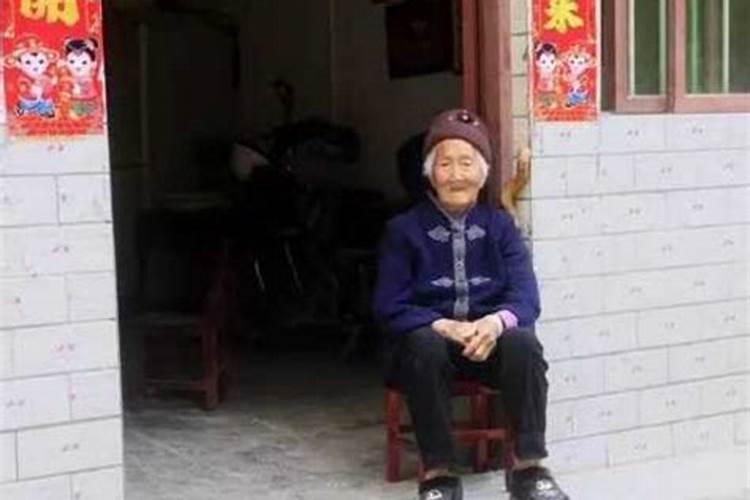 梦见舅舅难过是什么意思？
