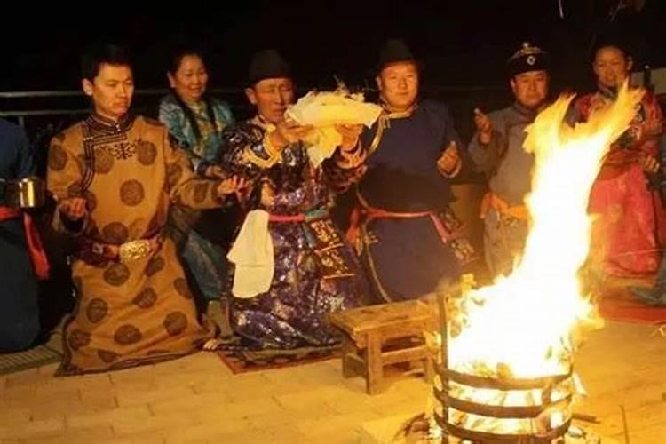 毛主席死于农历几几年