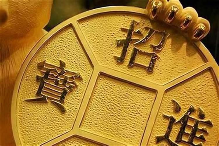 家家户户闹花灯明月挂上青云梢猜一节日