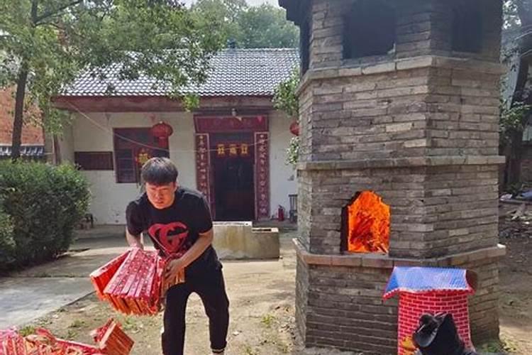 八字是阴历还是阳历？