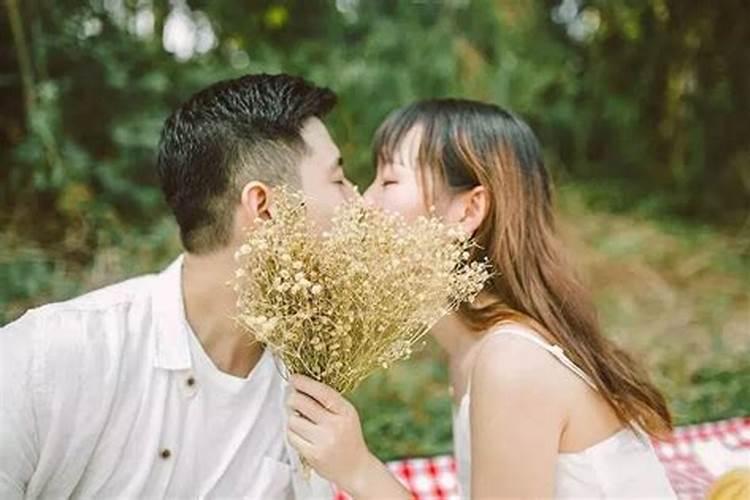 梦见前夫要和自己复合是什么兆头