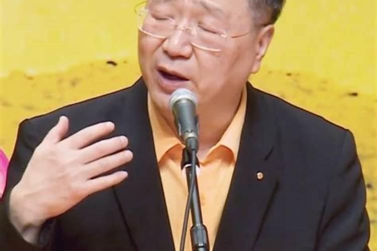 梦见卫生巾上有血的预兆