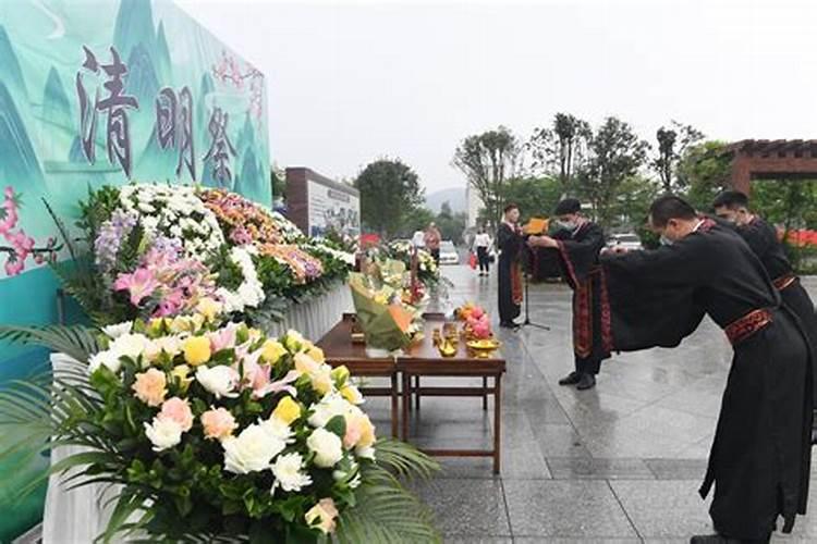 清明节上坟带什么