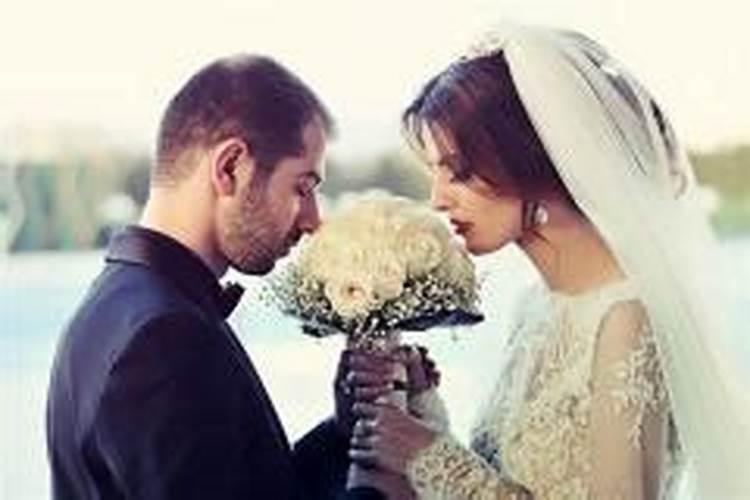 平地木命和沙中土命结婚合适吗 婚姻为绝配？