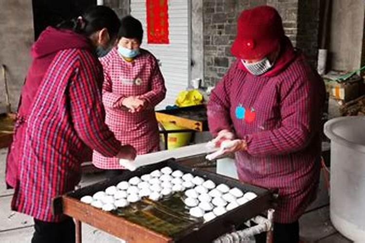 带什么饰品招桃花