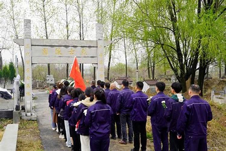 属羊1979,阴历十二月二十出生的是什么星座