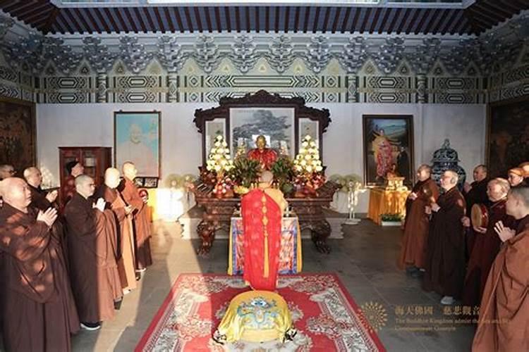 梦见陌生帅哥什么意思？