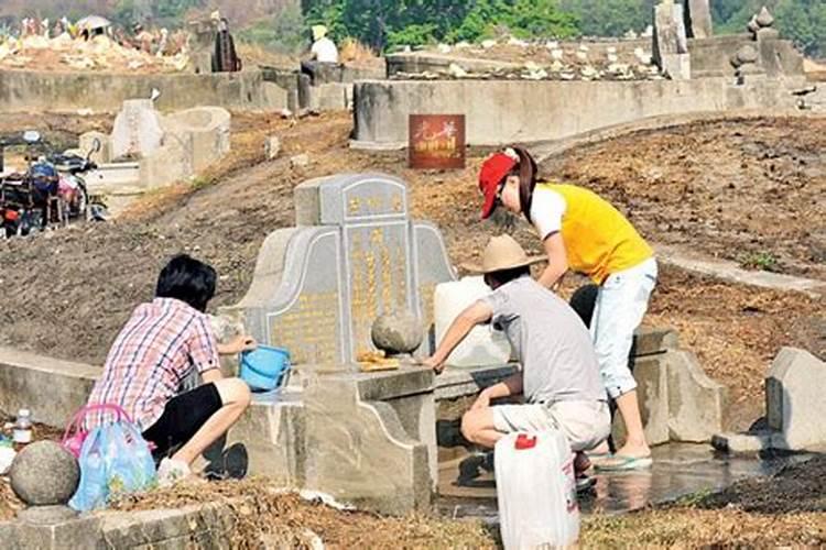 七月半可以上墓地吗 七月半能上墓地吗
