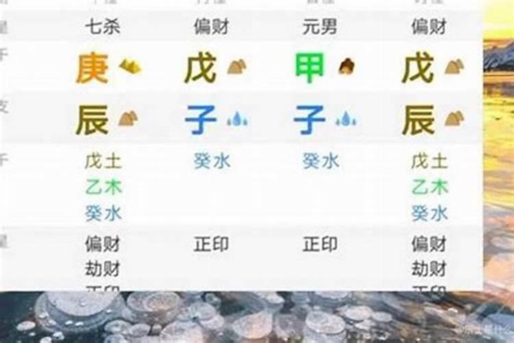 女人梦见被大蟒蛇咬手
