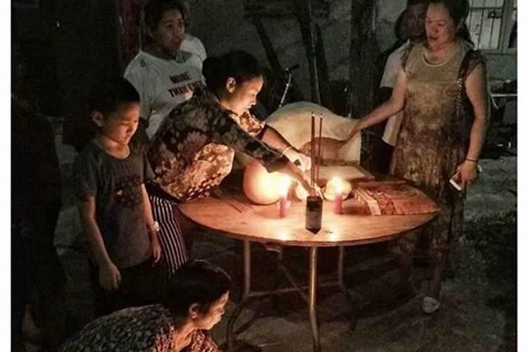 八月十五拜月的正确方法