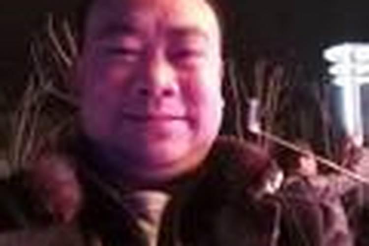 梦见傻子缠着我的预兆