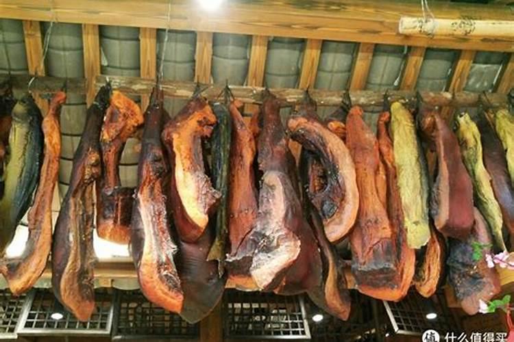 梦见别人结婚给我红包是什么意思