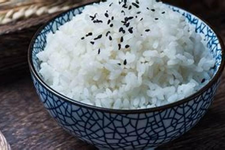 梦见煮米饭是什么意思？