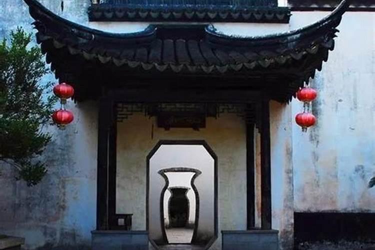 85属牛什么颜色最吉利