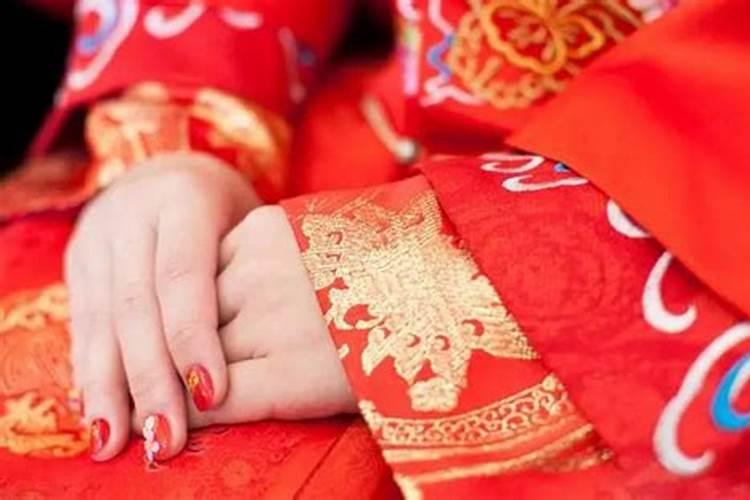 婚配五行和属相哪个准