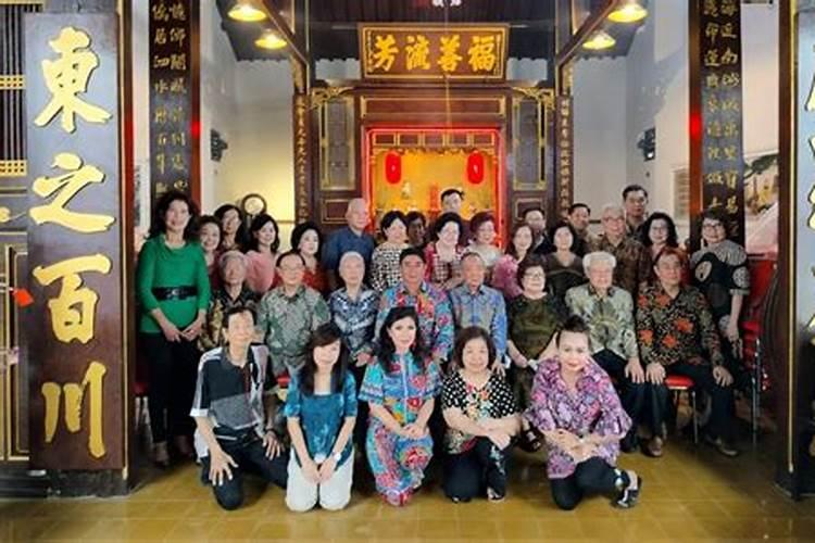 婚姻合不合看属相还是看八字 八字合婚只看属相吗