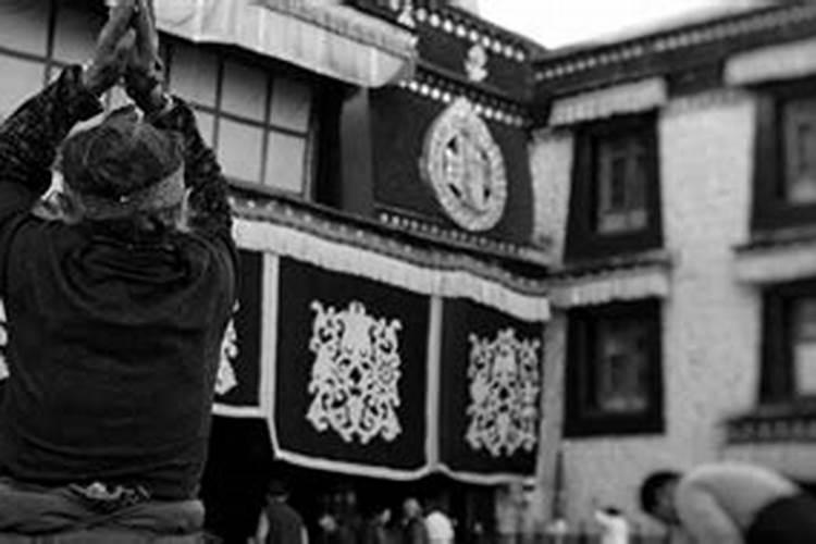 春节晚会到几点结束