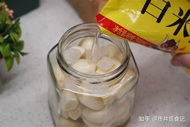 梦见自己被老虎咬手的预兆