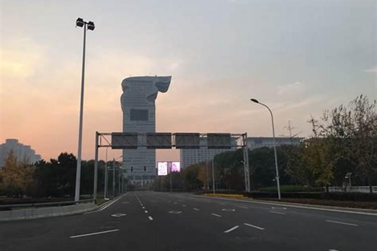 北漂过程中,你是如何挨过那些艰难时刻的？