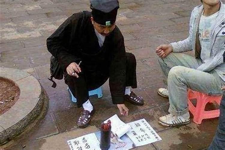 48岁本命年蛇年要注意什么佩戴什么转运